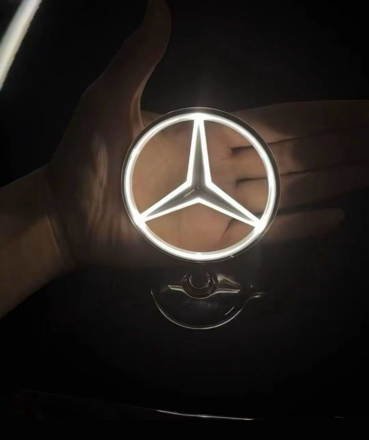 Mercedes Benz Logo With Led