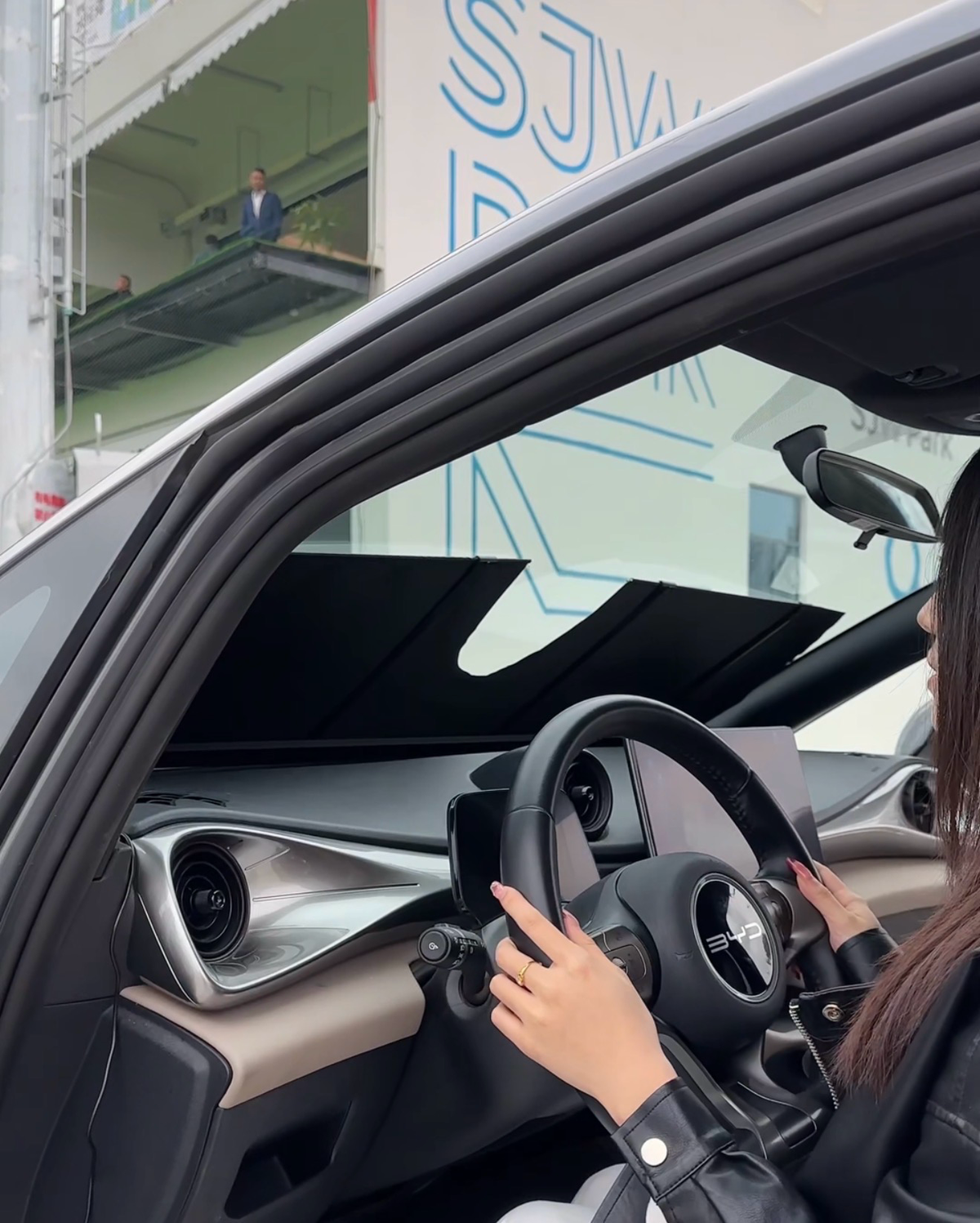 Elektrischer Vorhang für das Auto